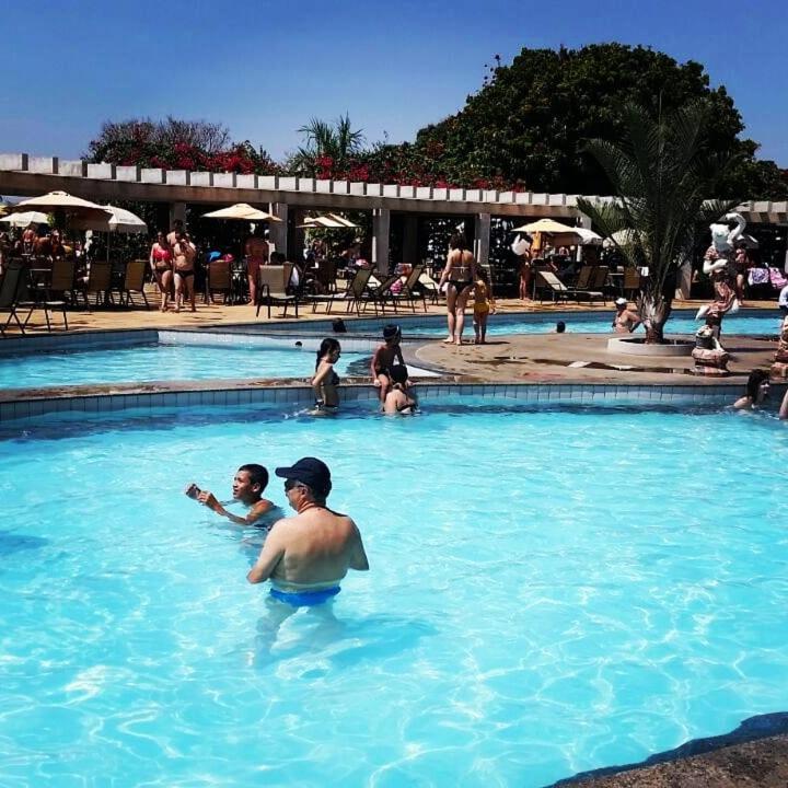 Lacqua Diroma Park Aquatico 24h Com Cozinha R Aparthotel Caldas Novas